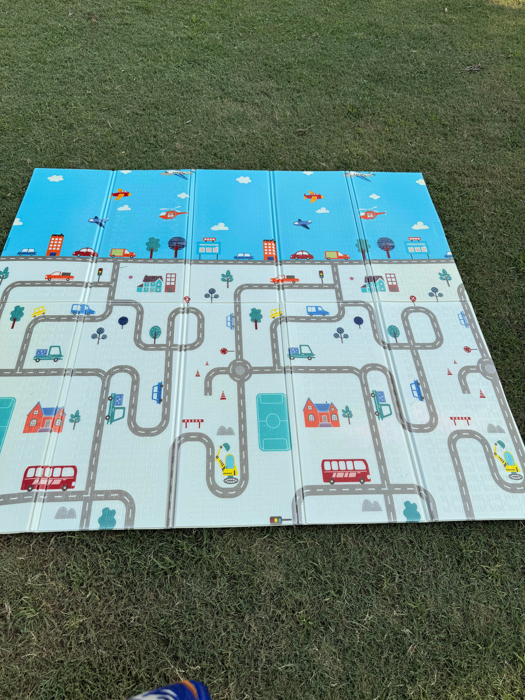 Extra Large Foldable Play Mat (6 x 6.5 ft) | Double-Sided Car Track & Giraffe Adventure