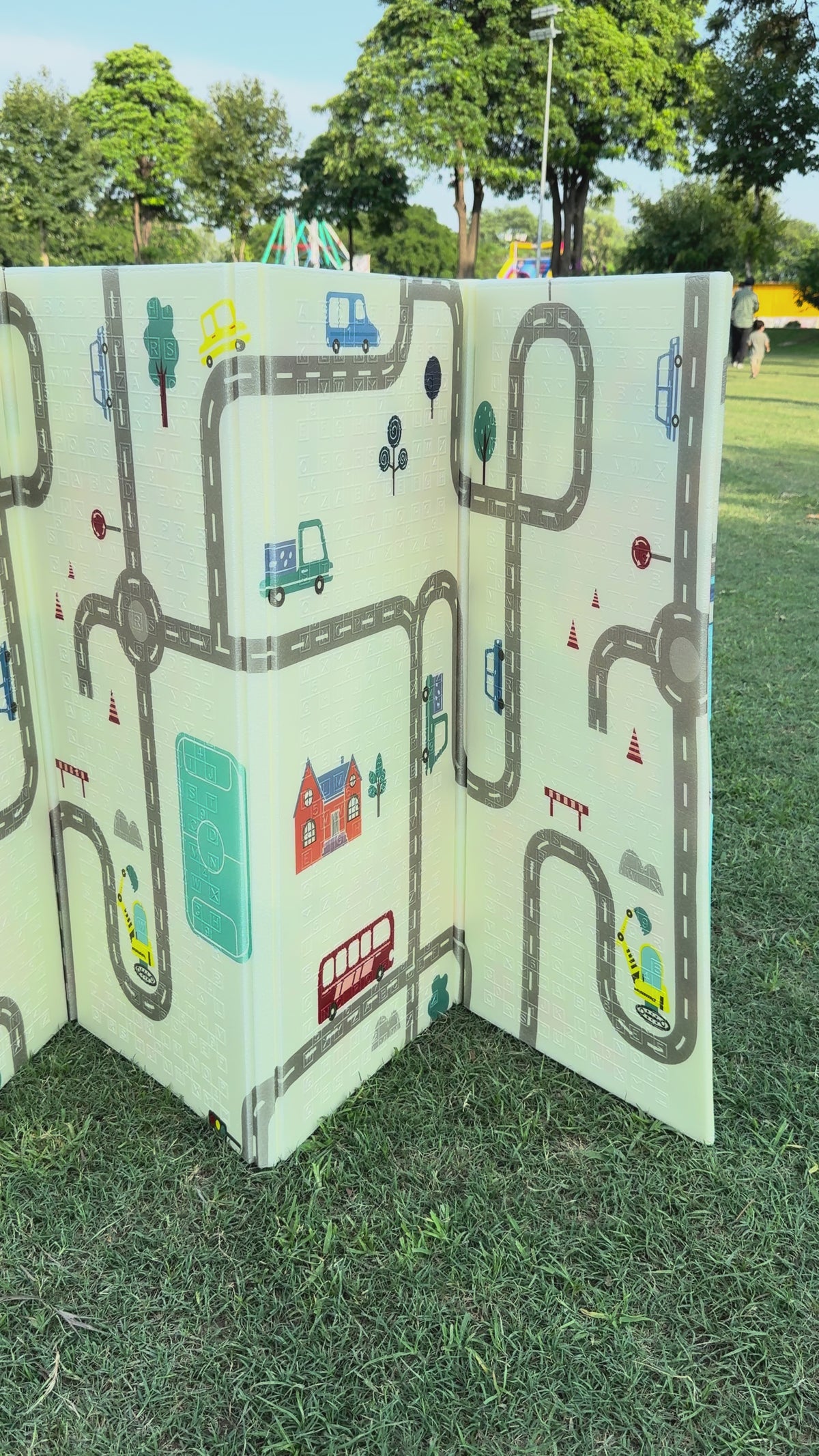 Extra Large Foldable Play Mat (6 x 6.5 ft) | Double-Sided Car Track & Giraffe Adventure